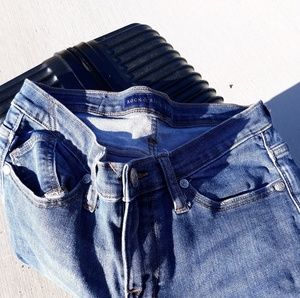 ROCK & REPUBLIC JEANS 10 M